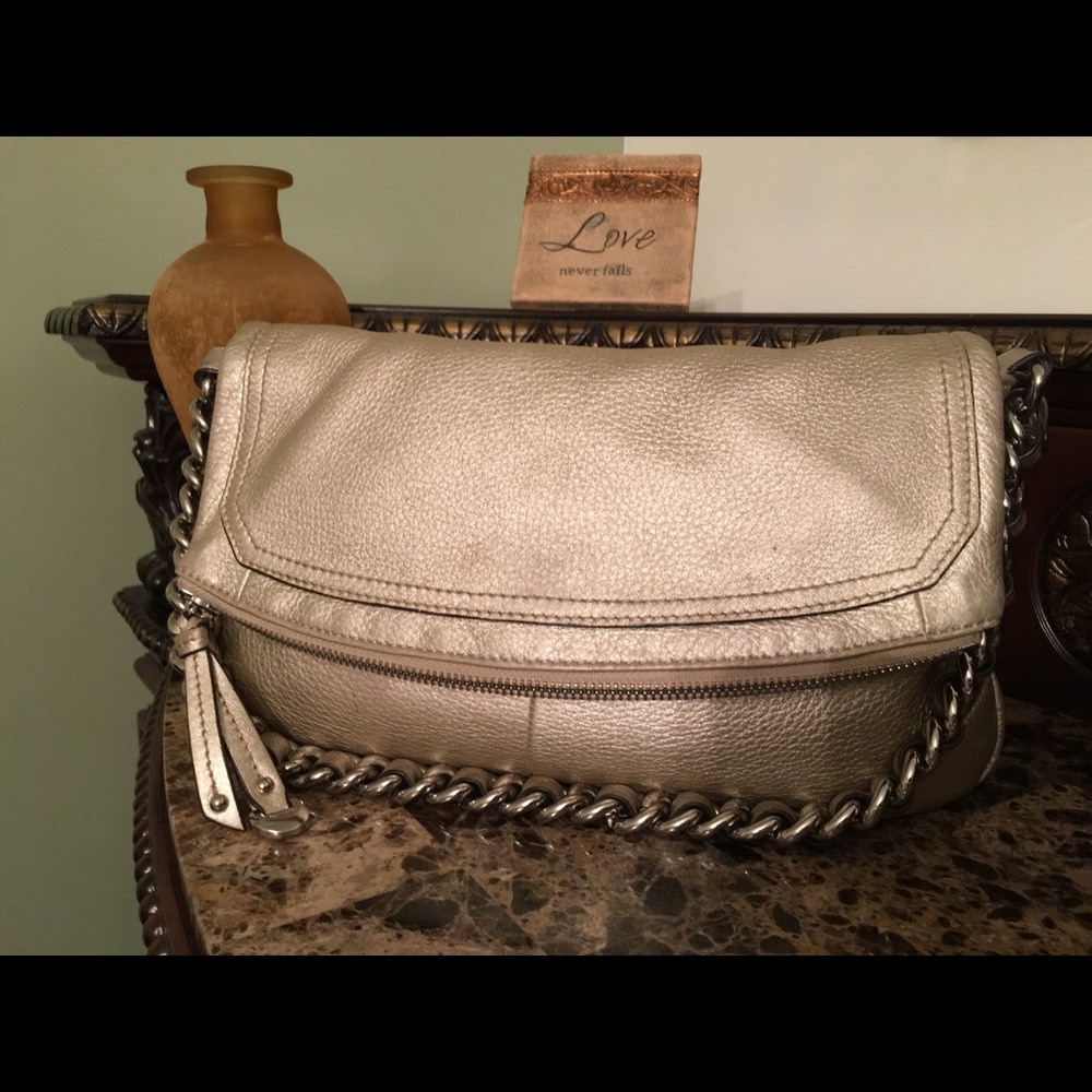 B. Makowski Gold Leather Bag